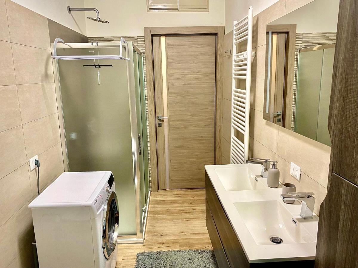 Golden Suite Marta Malpensa Milano-Laghi Busto Arsizio Ngoại thất bức ảnh